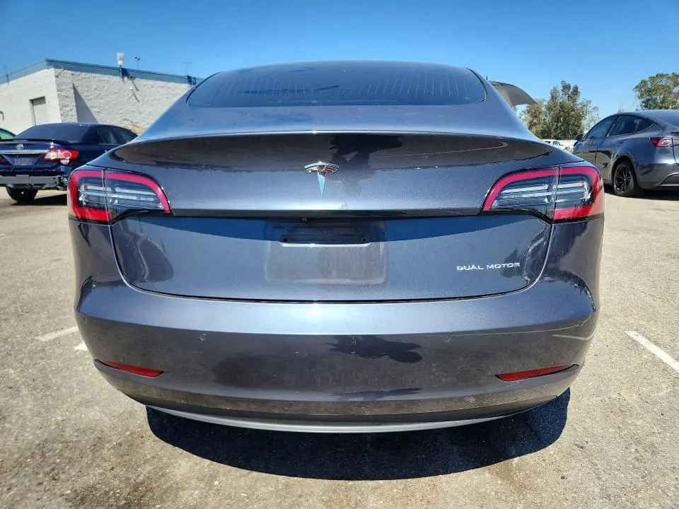 2020 TESLA MODEL 3   