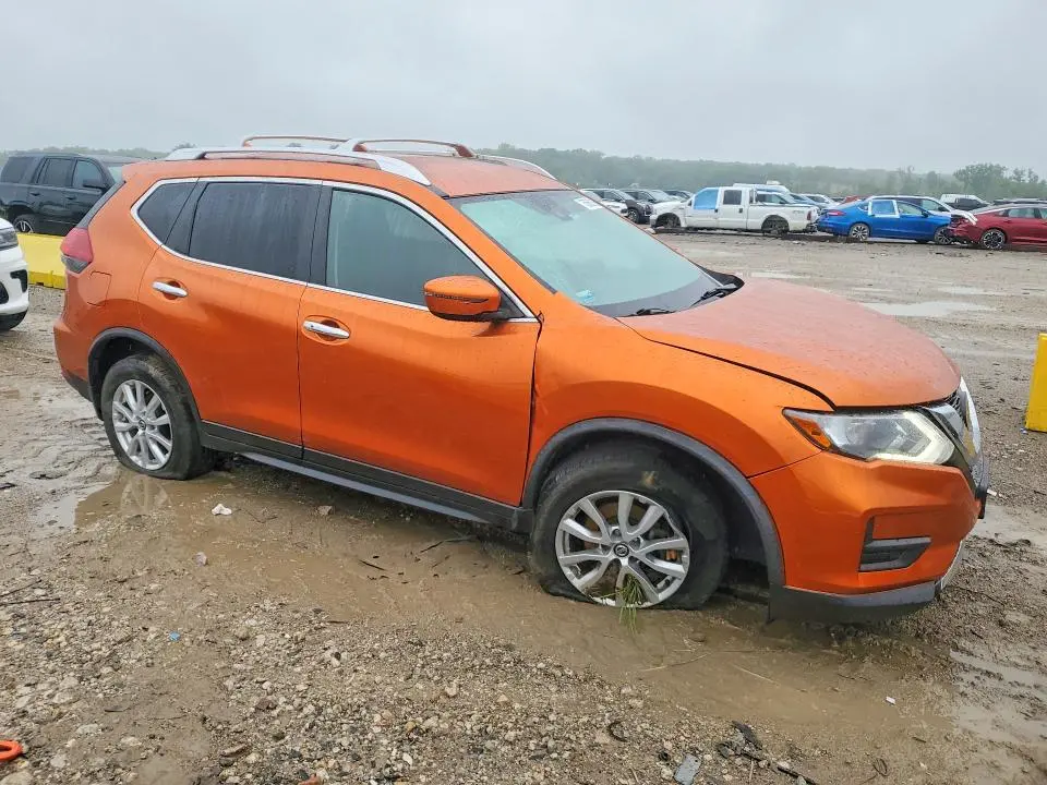 2020 NISSAN ROGUE SV  