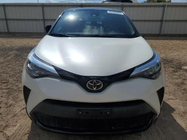 2021 TOYOTA C-HR XLE  