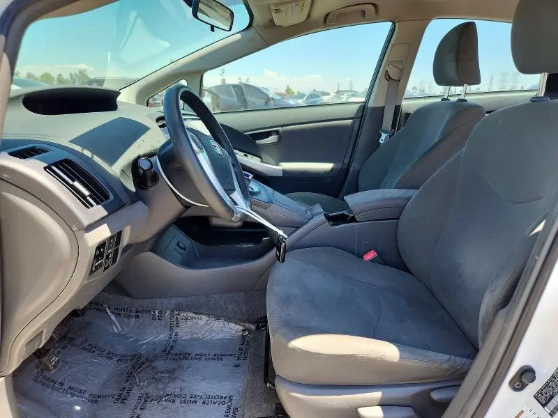 2010 TOYOTA PRIUS II  