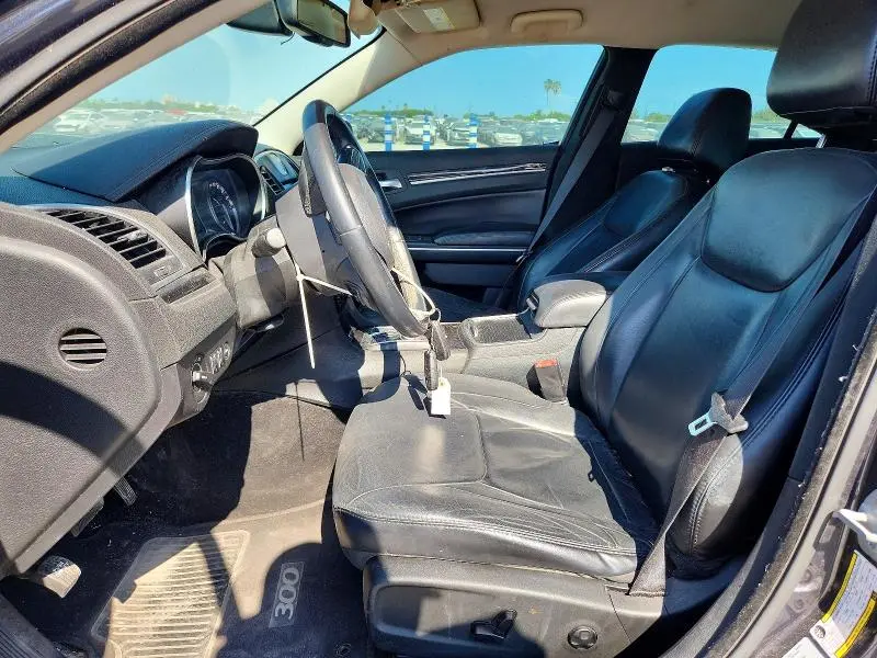 2015 CHRYSLER 300 LIMITED  