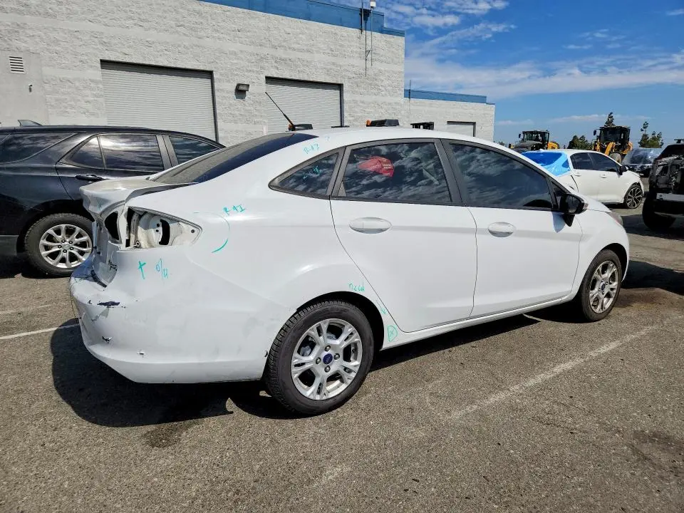 2016 FORD FIESTA SE  