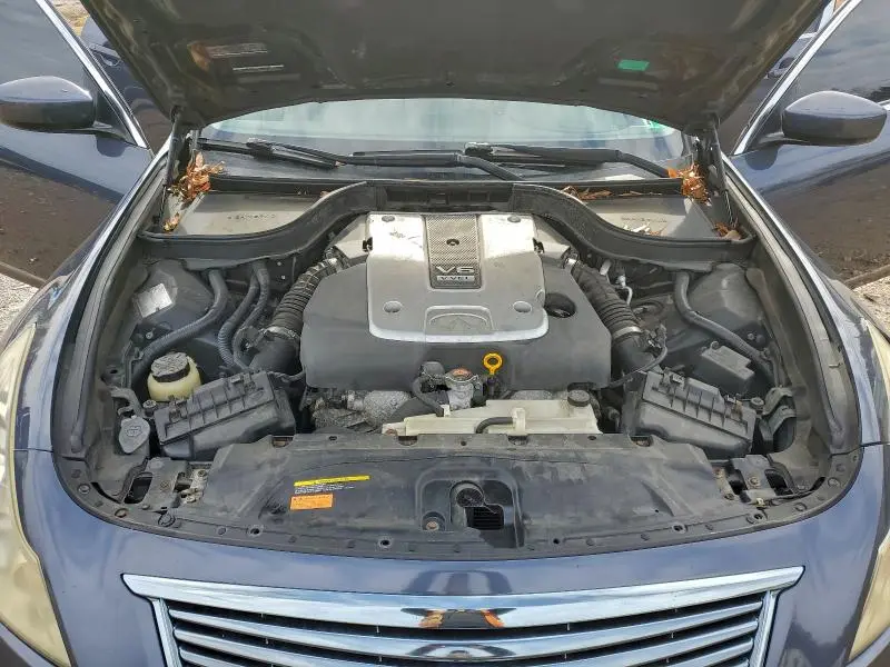 2011 INFINITI G37   