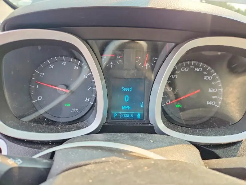 2011 CHEVROLET EQUINOX LT  