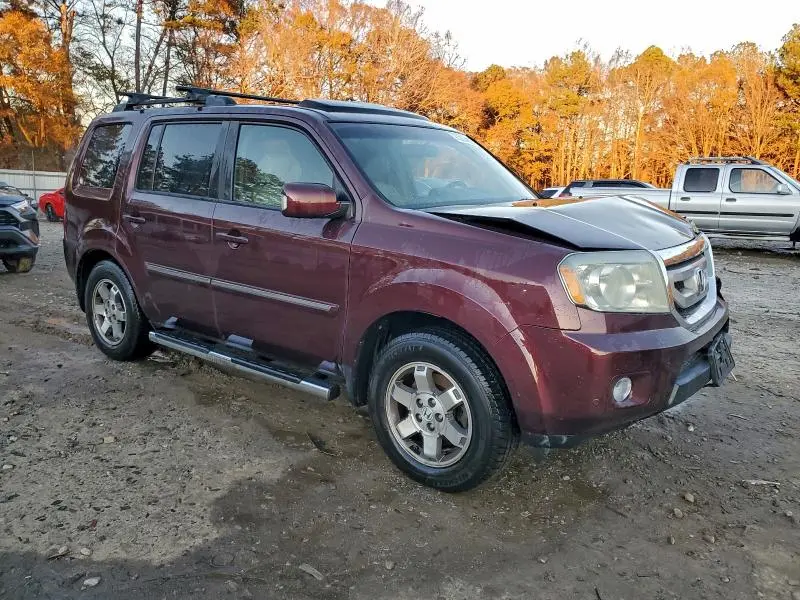 2011 HONDA PILOT TOURING  