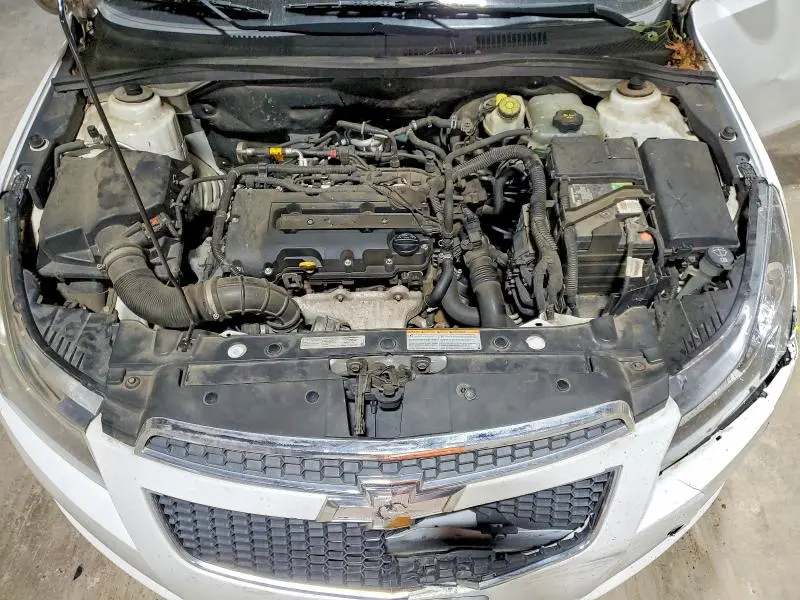 2013 CHEVROLET CRUZE LT  