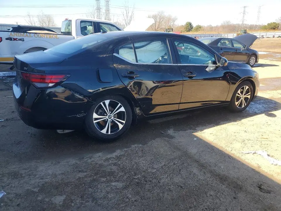 2023 NISSAN SENTRA SV  
