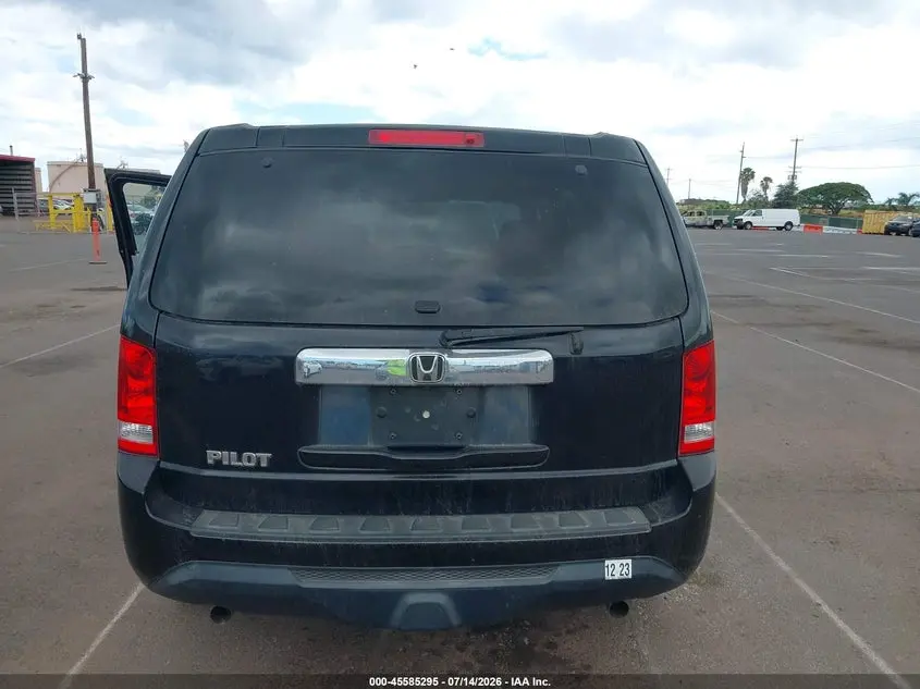 2015 HONDA PILOT LX
