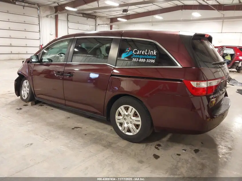 2011 HONDA ODYSSEY LX