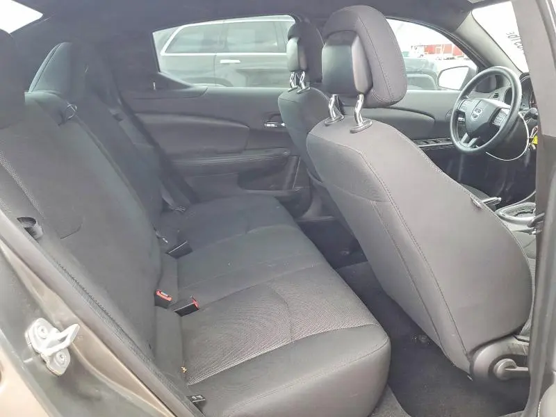 2013 DODGE AVENGER SE  