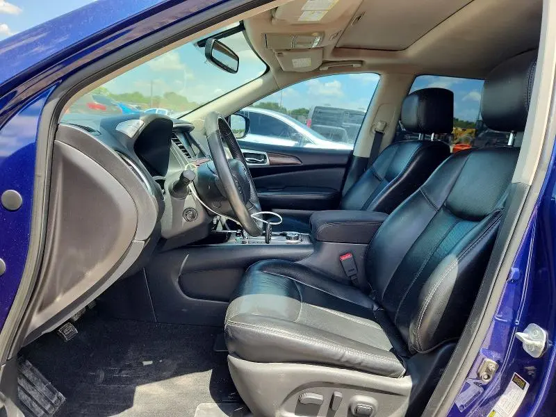 2017 NISSAN PATHFINDER PLATINUM  