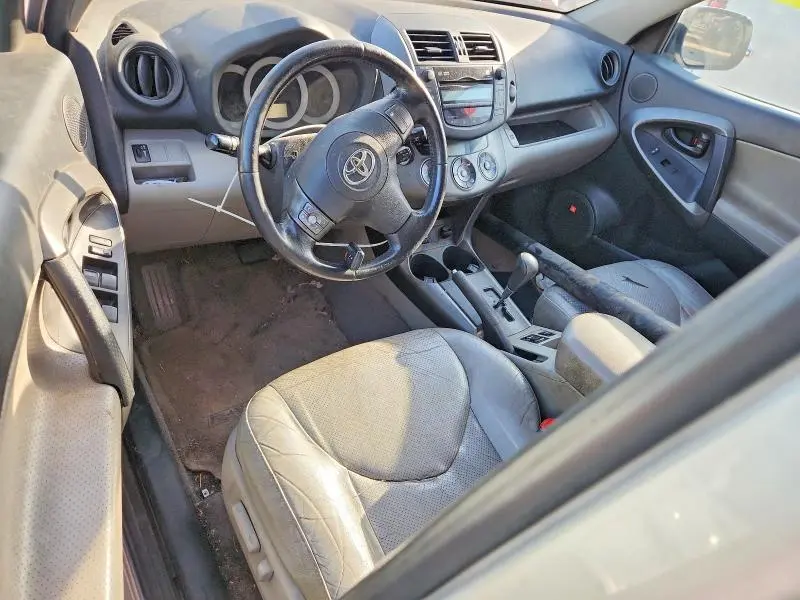 2011 TOYOTA RAV4 LIMITED  