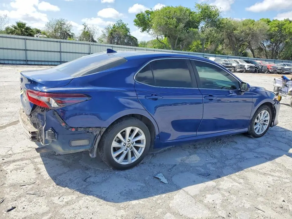 2023 TOYOTA CAMRY LE  