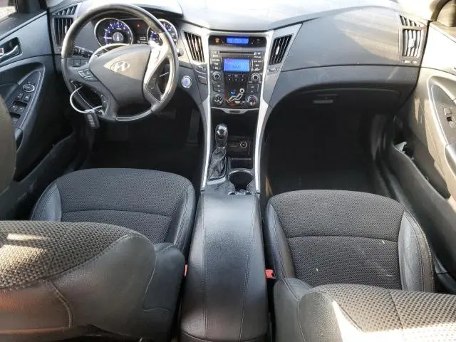 2012 HYUNDAI SONATA SE  