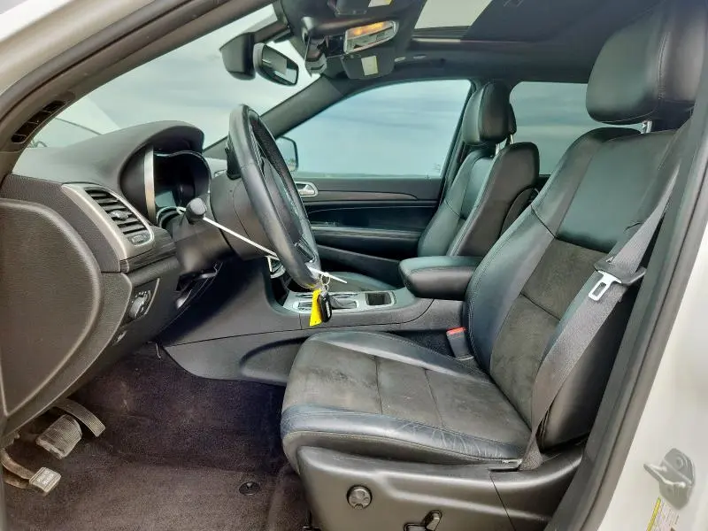 2019 JEEP GRAND CHEROKEE LAREDO  