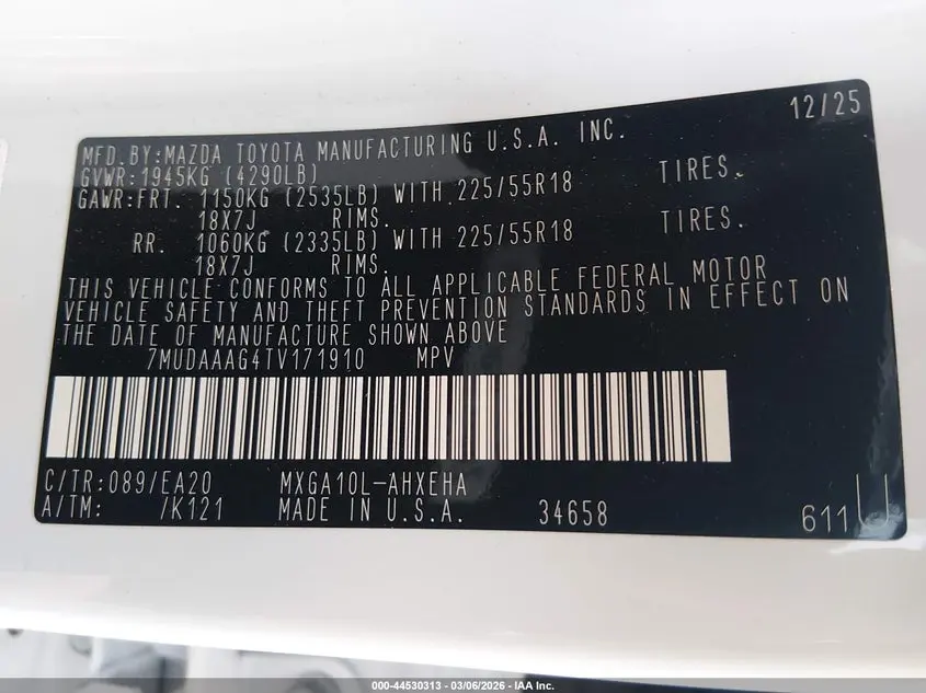 2026 TOYOTA COROLLA CROSS XLE