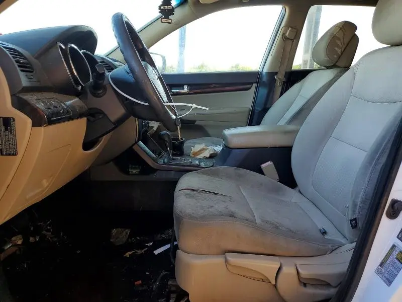 2012 KIA SORENTO LX  