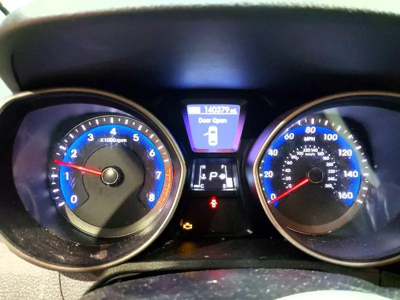 2015 HYUNDAI ELANTRA GT BASE  