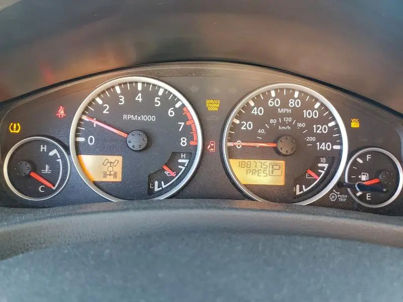 2011 NISSAN PATHFINDER S  