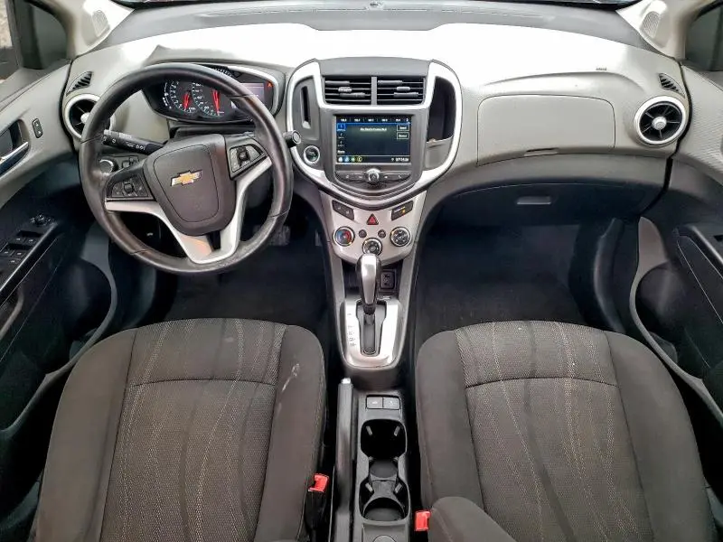 2019 CHEVROLET SONIC LT  