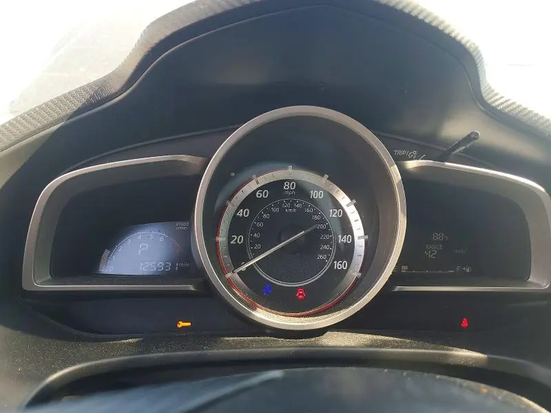 2016 MAZDA 3 TOURING  