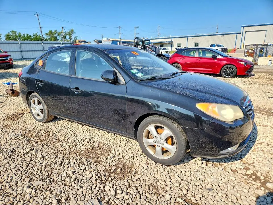 2010 HYUNDAI ELANTRA SE  
