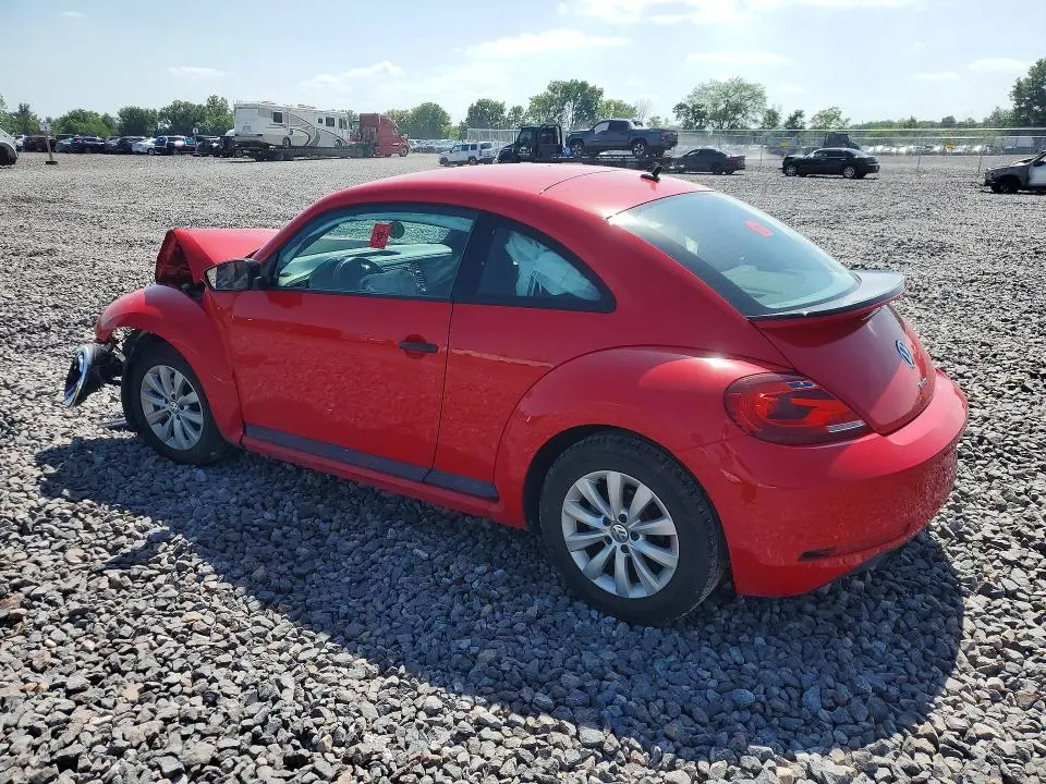 2018 VOLKSWAGEN BEETLE S  
