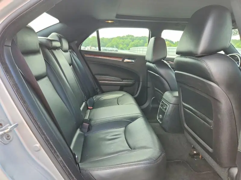 2012 CHRYSLER 300 LIMITED  