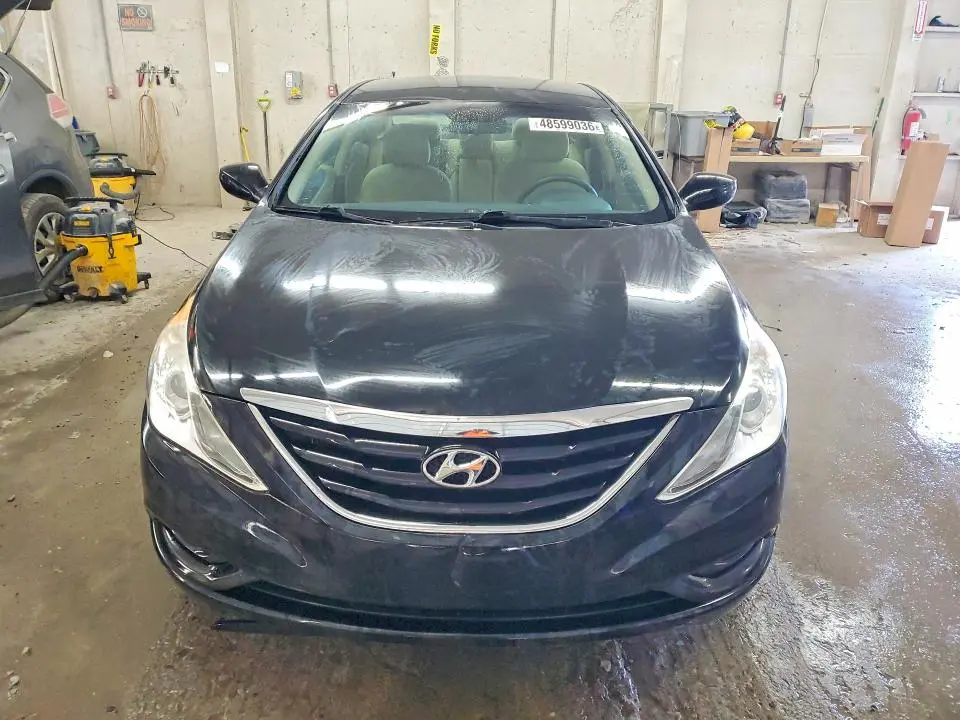 2012 HYUNDAI SONATA GLS  
