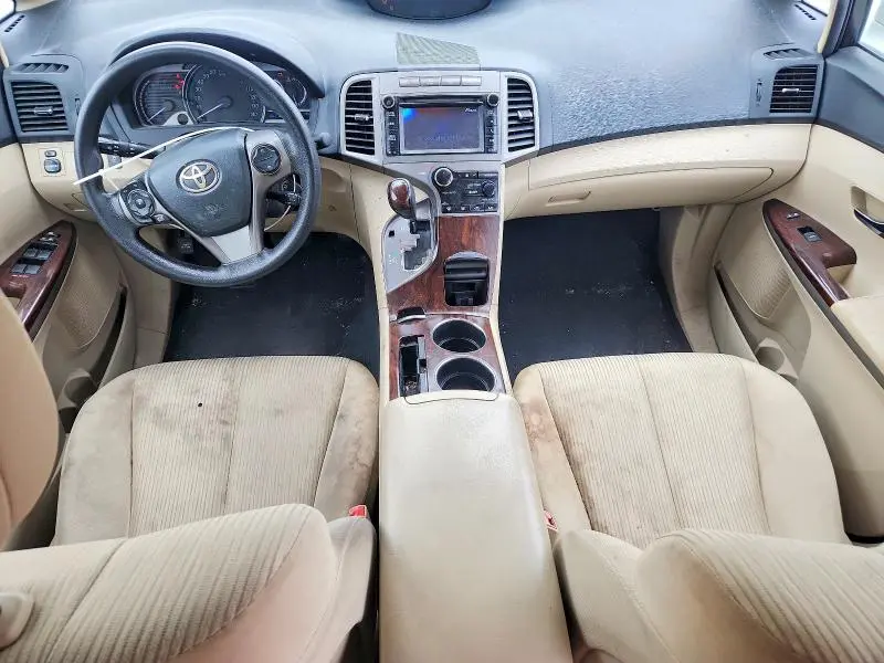 2013 TOYOTA VENZA LE  