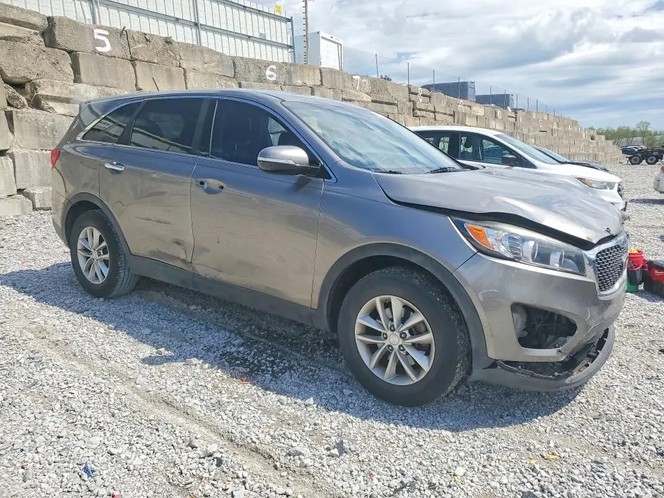 2016 KIA SORENTO L  