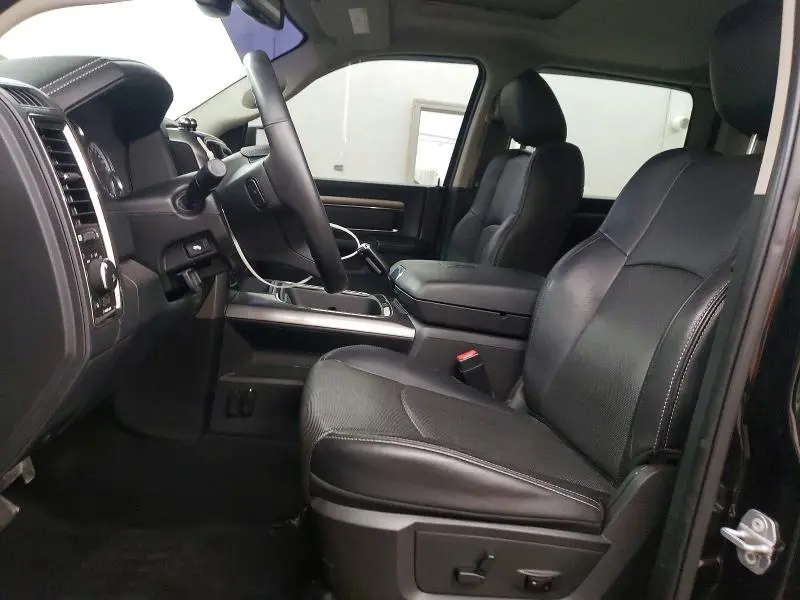 2017 RAM 1500 SPORT  