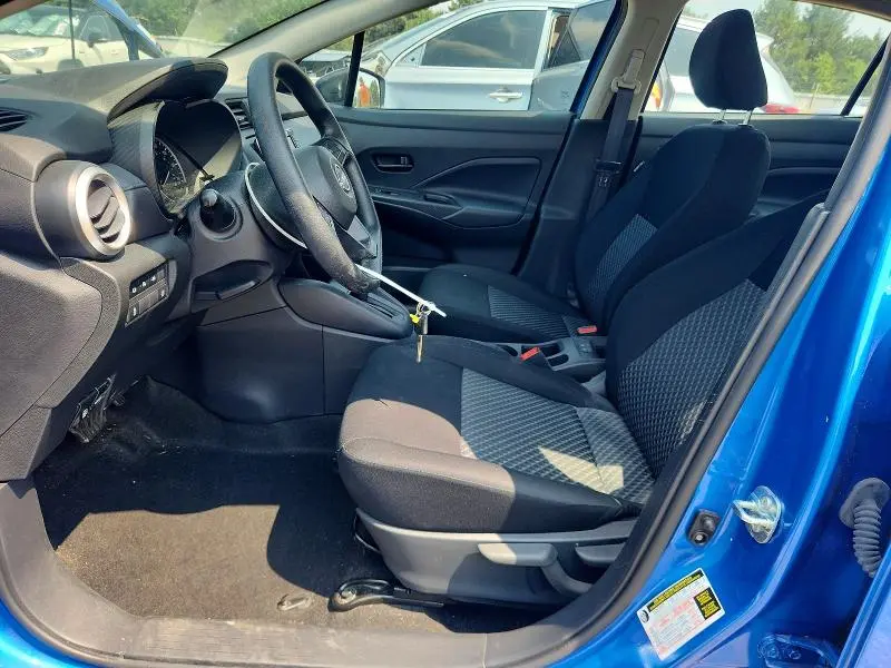 2024 NISSAN VERSA S  