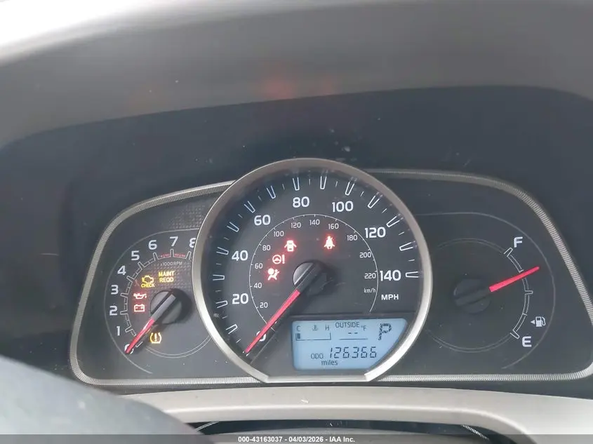 2015 TOYOTA RAV4 XLE