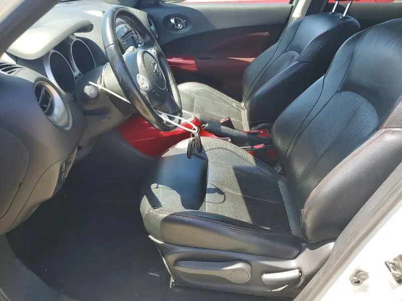 2011 NISSAN JUKE S  