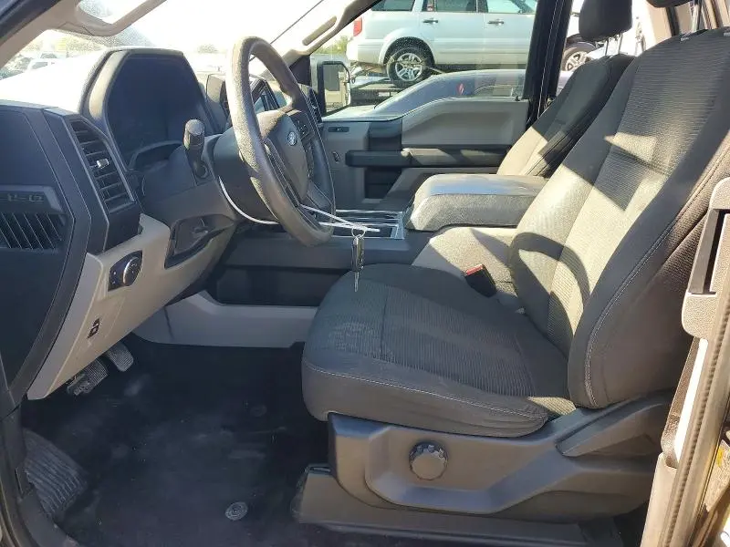 2017 FORD F150 SUPER CAB  
