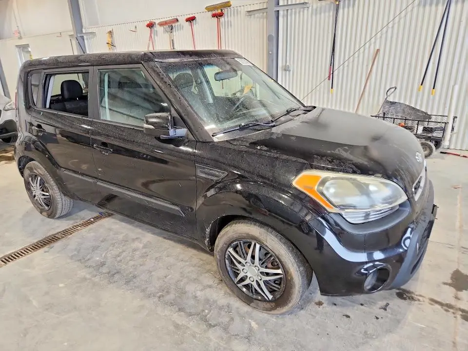 2012 KIA SOUL +  