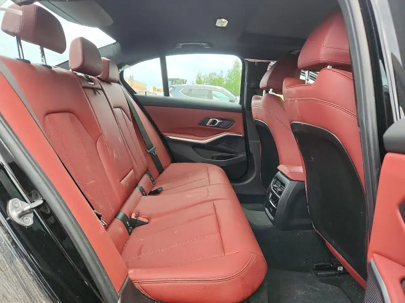 2024 BMW 330XI   