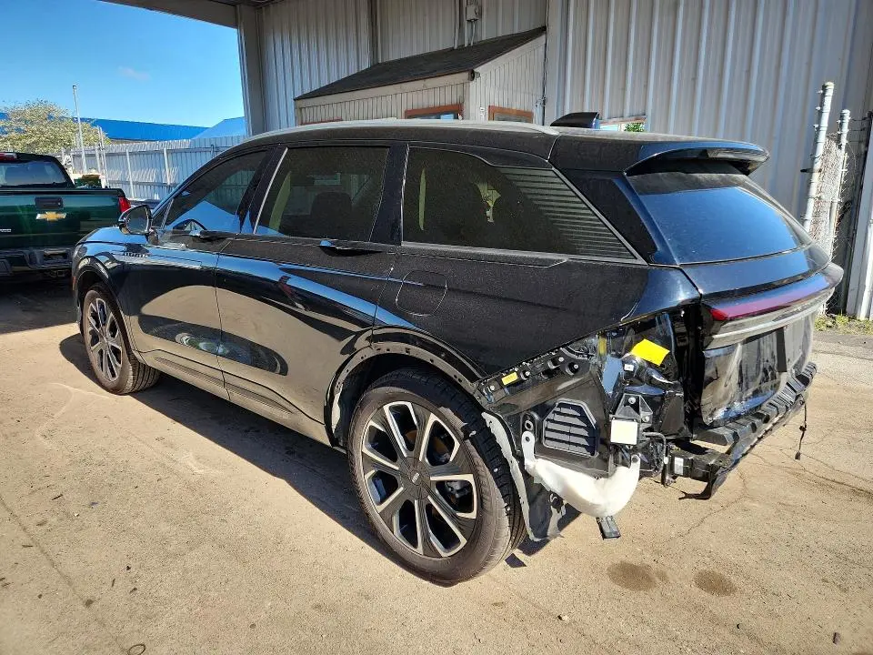 2025 LINCOLN NAUTILUS RESERVE  