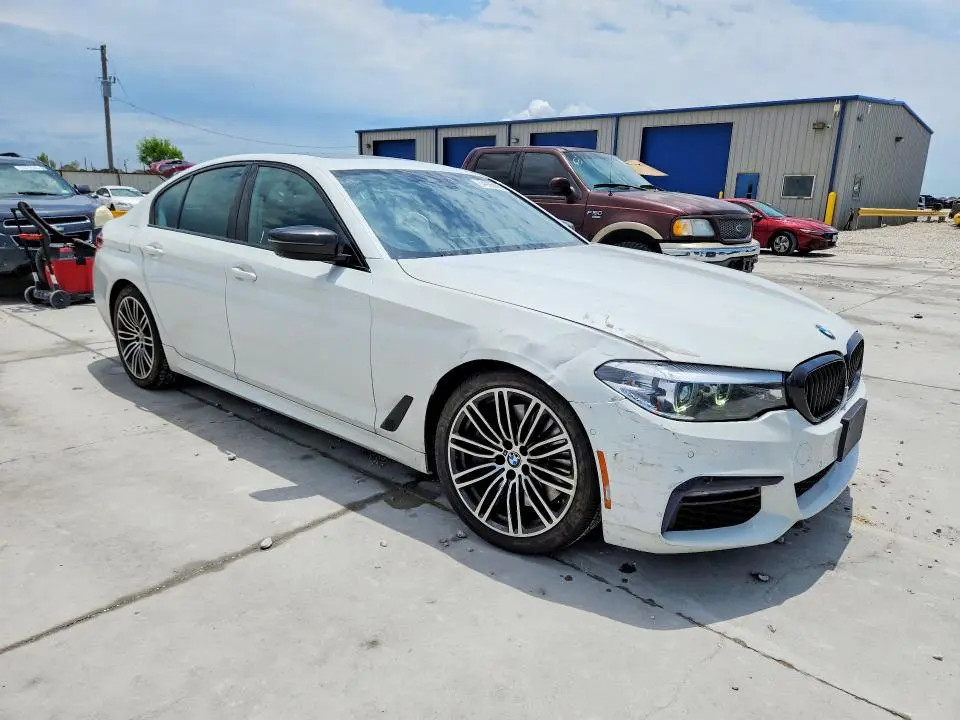 2020 BMW 540 XI  