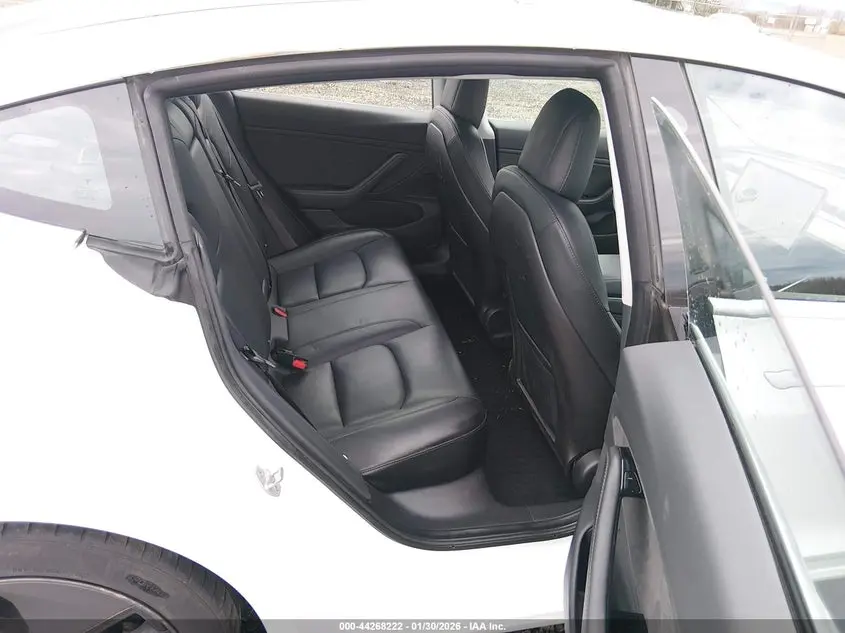 2018 TESLA MODEL 3 LONG RANGE/MID RANGE