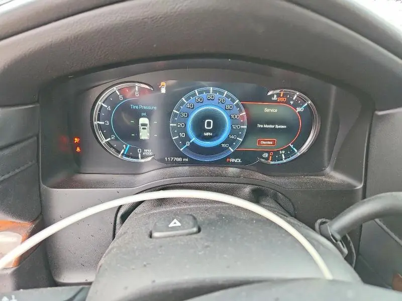 2017 CADILLAC ESCALADE ESV LUXURY  