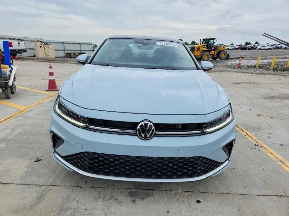 2025 VOLKSWAGEN JETTA SEL  