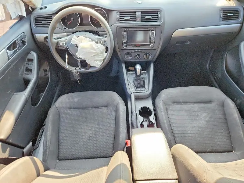 2015 VOLKSWAGEN JETTA BASE  