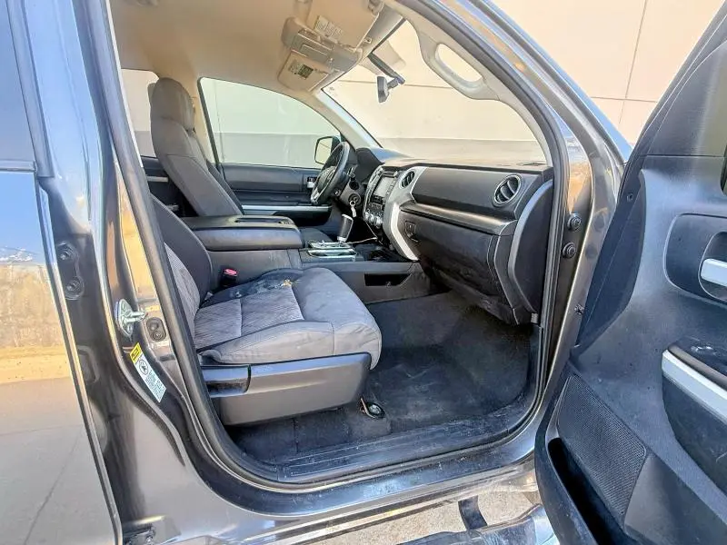 2014 TOYOTA TUNDRA SR5  