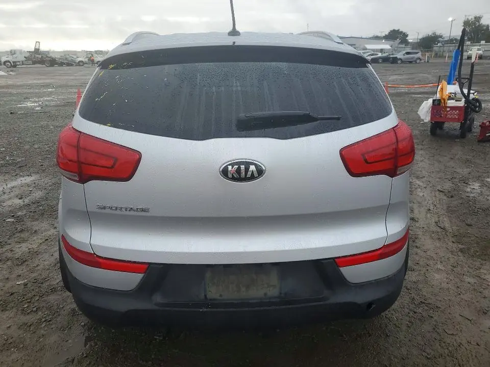 2016 KIA SPORTAGE LX  