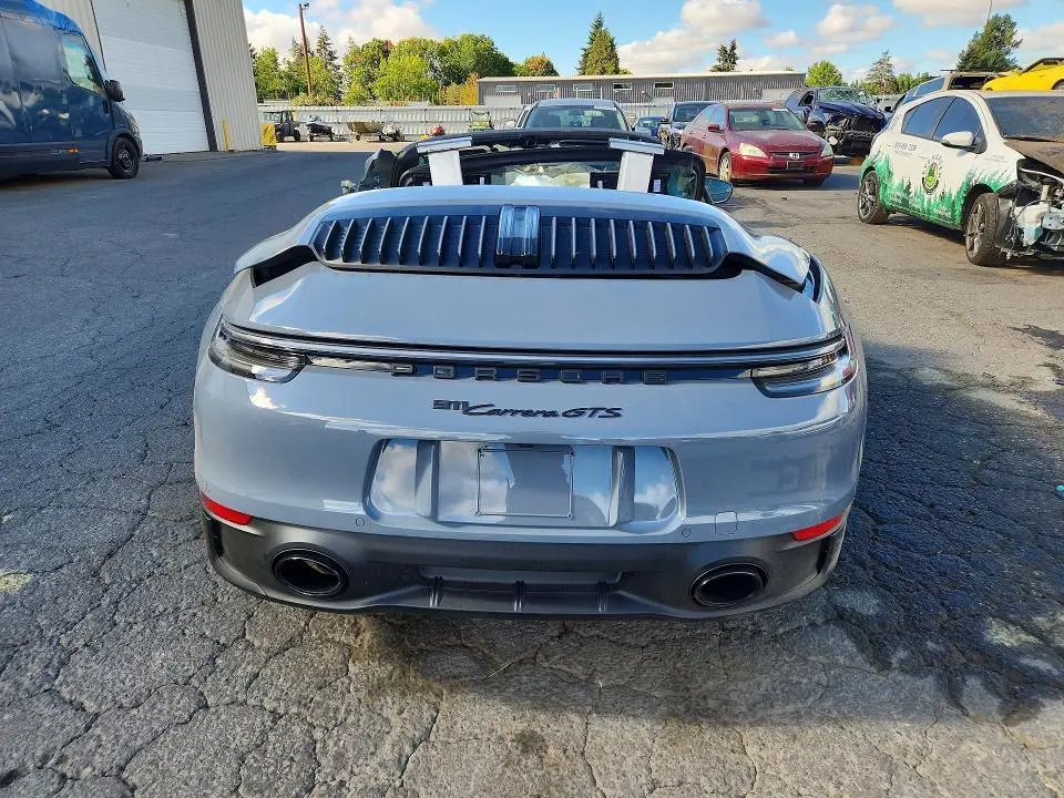 2024 PORSCHE 911 CARRERA S  