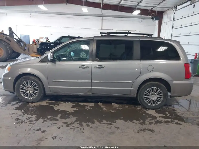 2014 CHRYSLER TOWN & COUNTRY TOURING-L