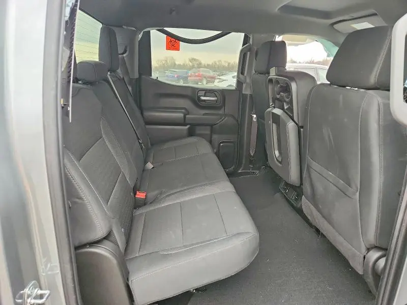 2025 CHEVROLET SILVERADO   