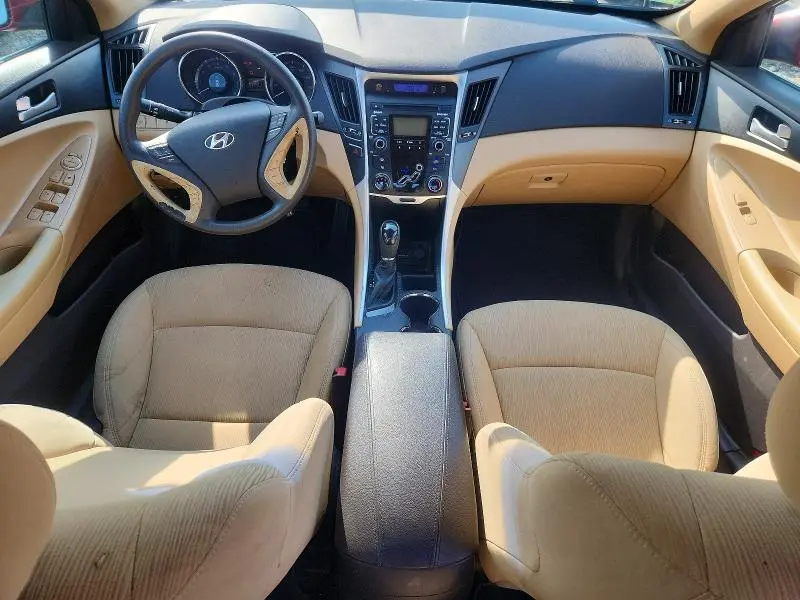 2011 HYUNDAI SONATA GLS  